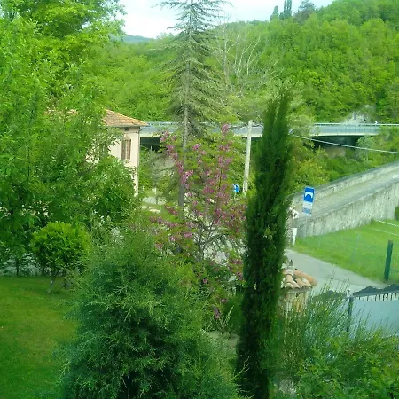Ponte Dei Leoni Montecreto